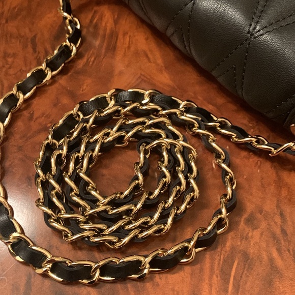 Valentino Leather Shoulder Bag Gold/Leather Chain - Picture 9 of 12